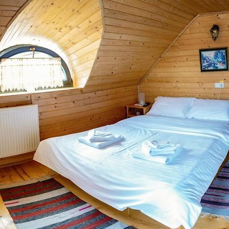Casa Buga Hotel Vişeu de Sus Eksteriør billede